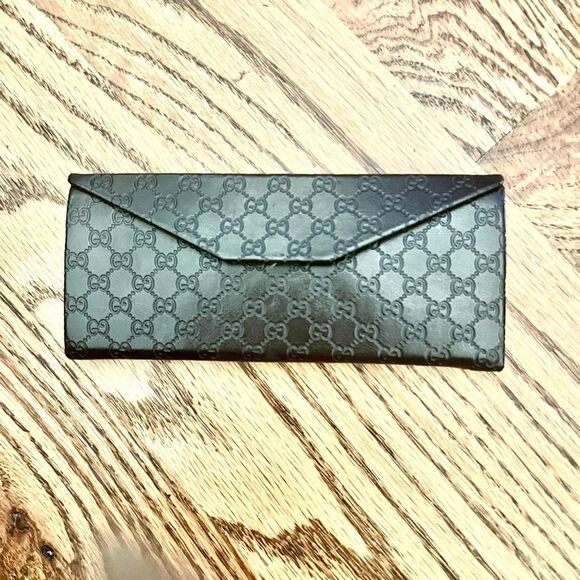 Gucci Dark Brown Monogram Eyewear Case - Picture 3 of 5